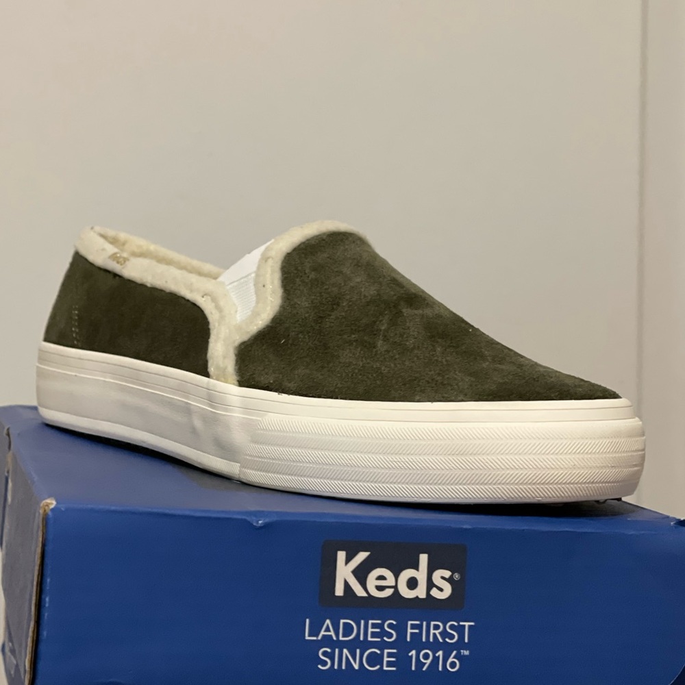 Keds suede green slip on sneakers with Sherpa interior. Brand new, never worn.